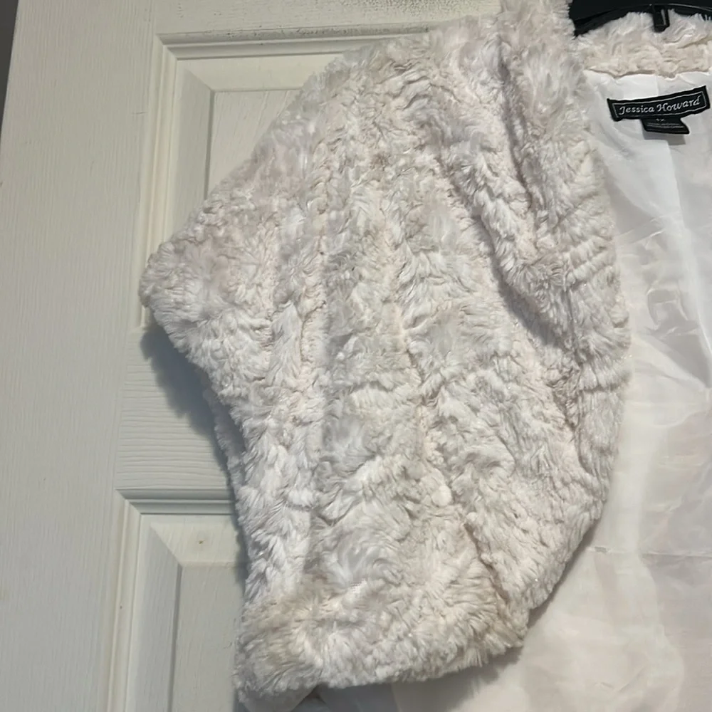 Jessica Howard Faux Fur Cropped Shrug Jacket Size 1X